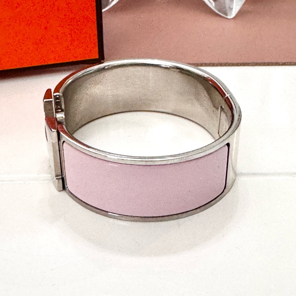 Hermes Pink/ Silver PM Clic Clac H Bracelet - Picture 4 of 7
